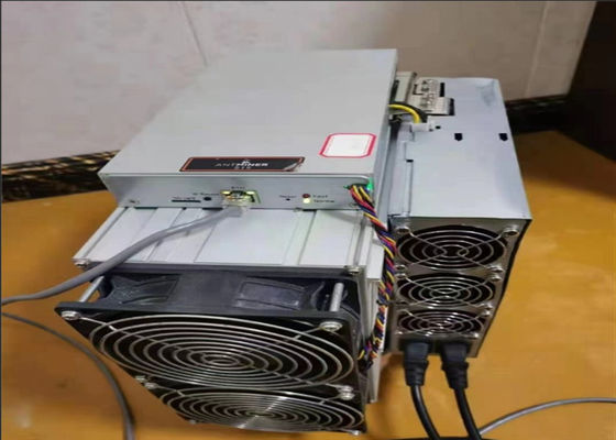 Mão do mineiro 3250W Bitmain Antmineiro S19 95T segundo de Asic Bitcoin dos ethernet